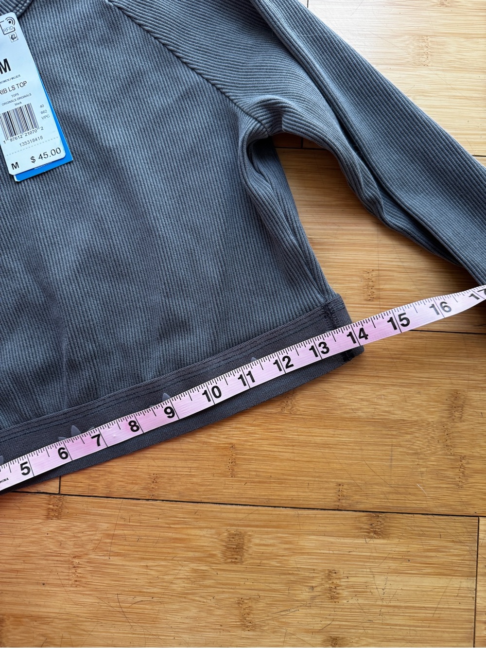 ADIDAS ribbed long sleeve crop top in dark grey - Picture 8 of 8